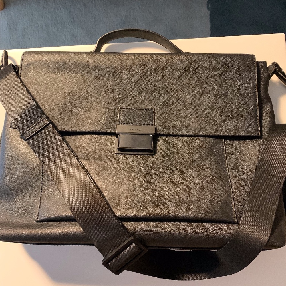 Calvin Klein Briefcase w/matte black hardware